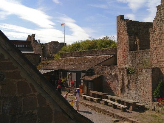 Auf dem Höhenweg zur Madenburg 2019